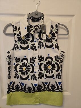 Tahari Seeveless Collared Floral Print Top - White/Black with Blue & Green